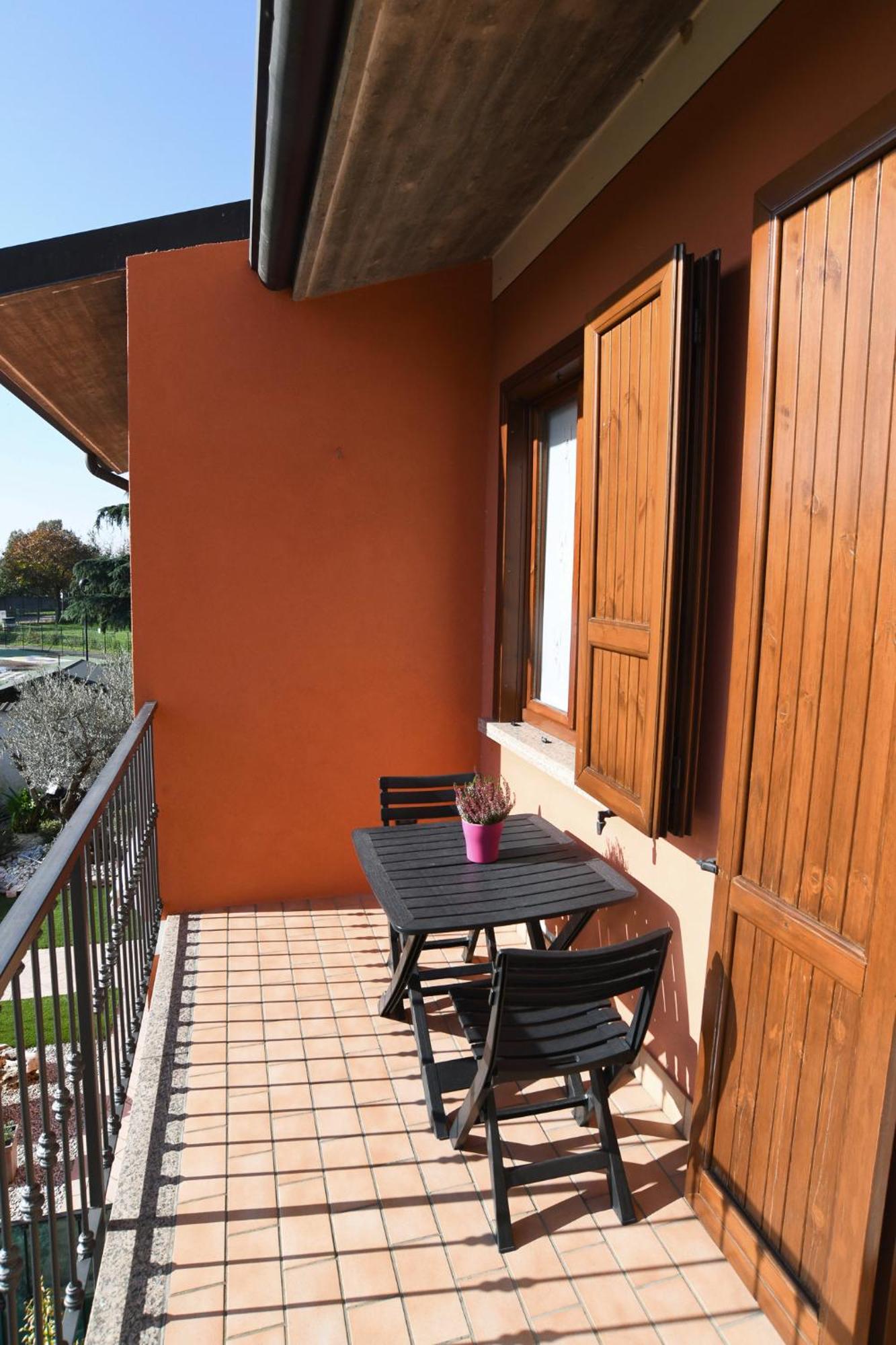 Rovato Entire Apartment In The Capital Of Franciacorta Exteriör bild