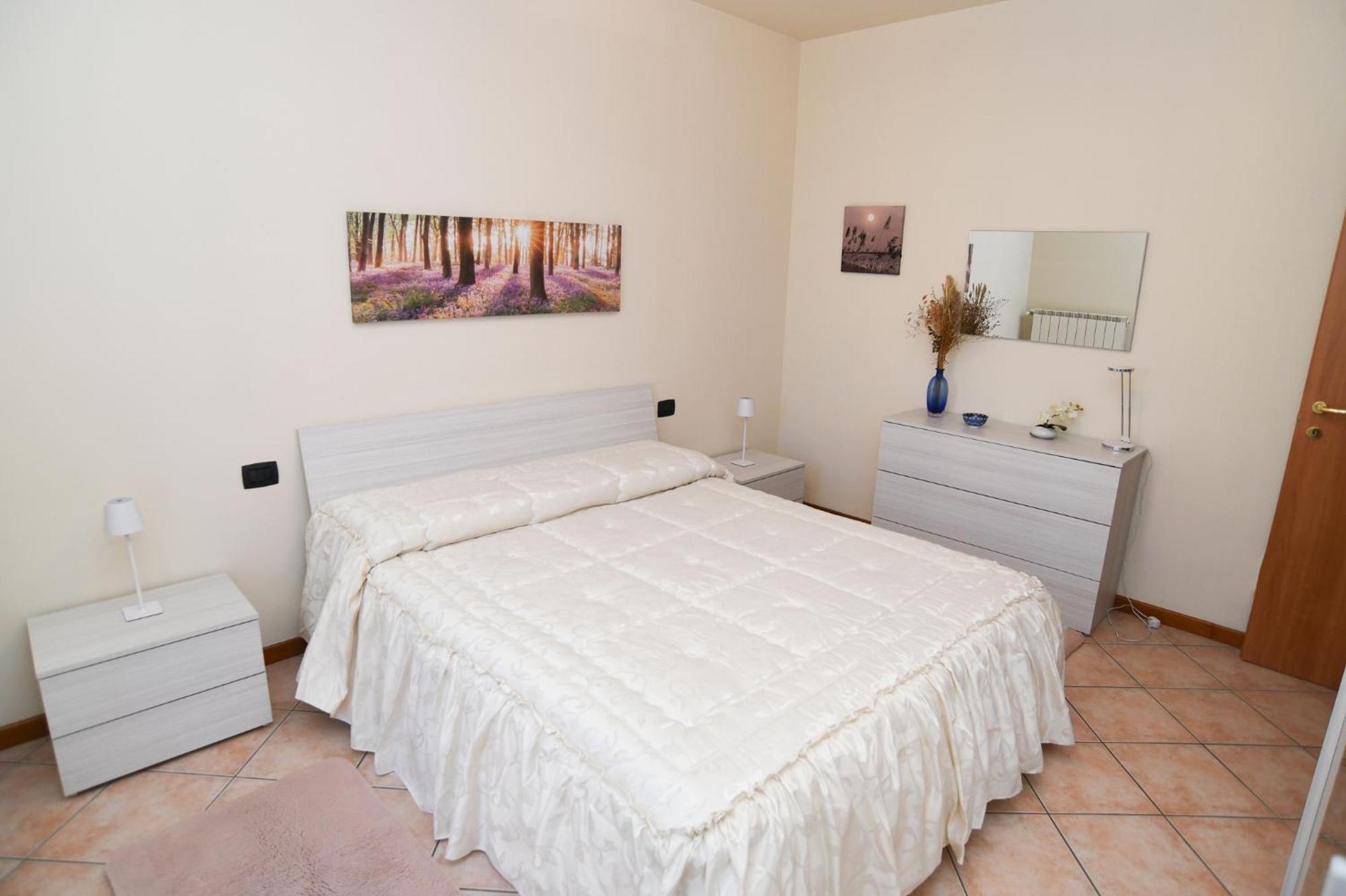 Rovato Entire Apartment In The Capital Of Franciacorta Exteriör bild